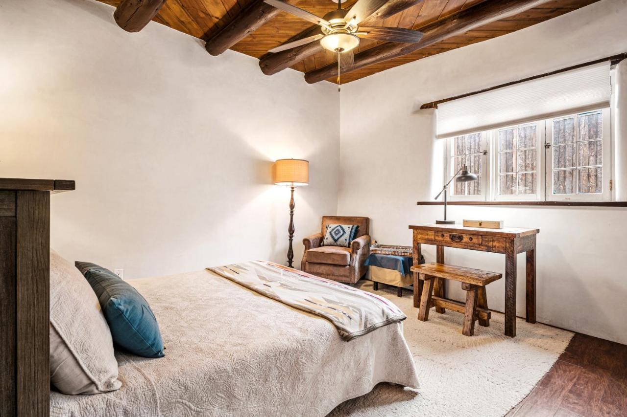 Willa Pueblo Revival Taos Zewnętrze zdjęcie