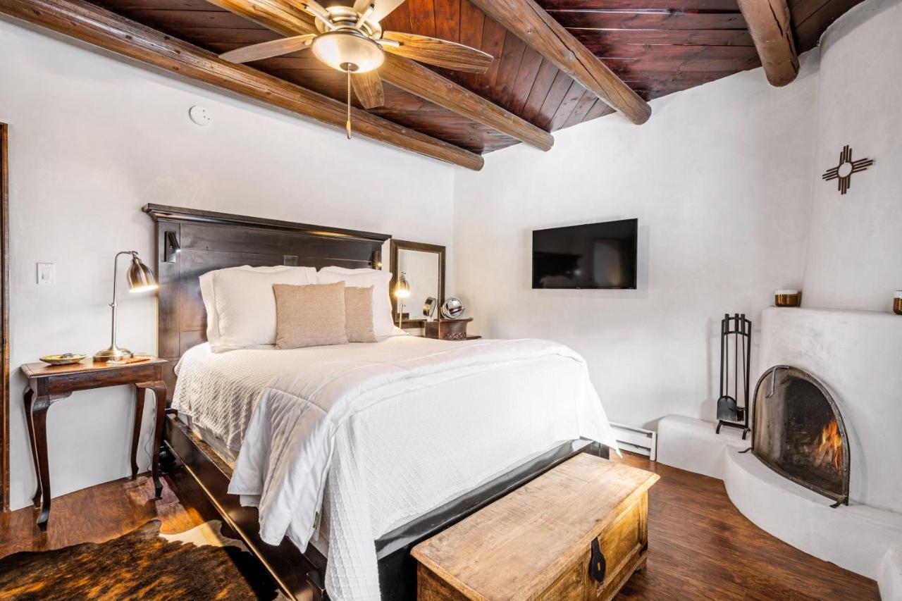 Willa Pueblo Revival Taos Zewnętrze zdjęcie